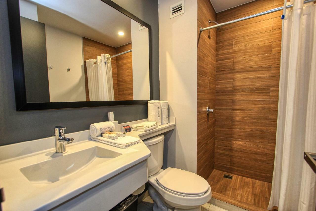 Bedford Hotel Jurica Екстер'єр фото