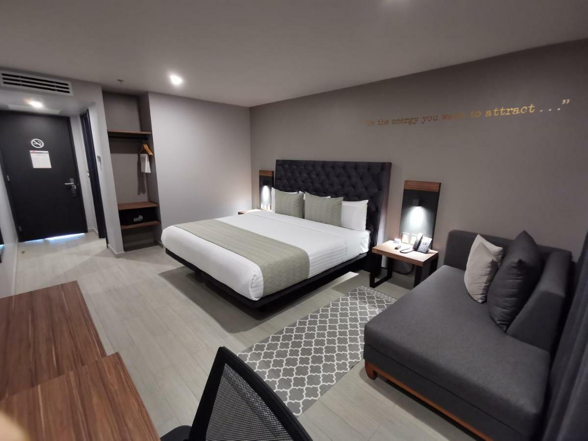Bedford Hotel Jurica Екстер'єр фото
